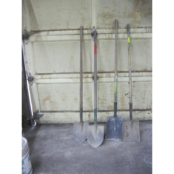 4 SHOVELS
