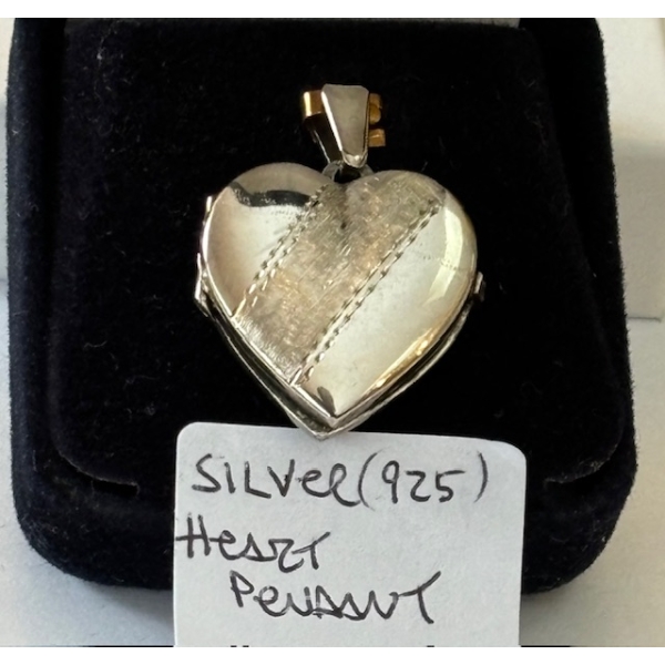 SILVER HEART PENDANT