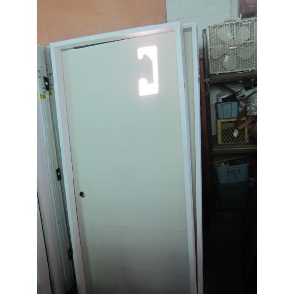 36" X 80" RIGHT HAND INTERIOR DOOR IN FRAME