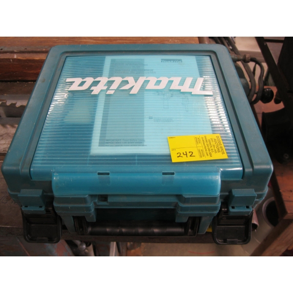 MAKITA AS NEW ELECTRIC HAMMER DRILL IN CASE
