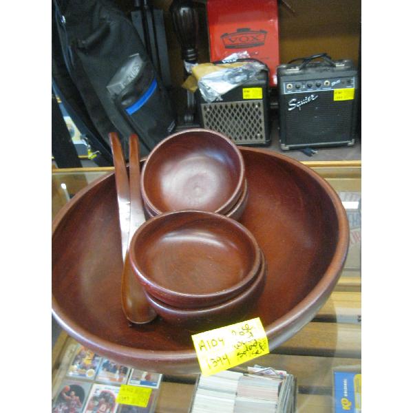 ROSEWOOD SALAD BOWL SET