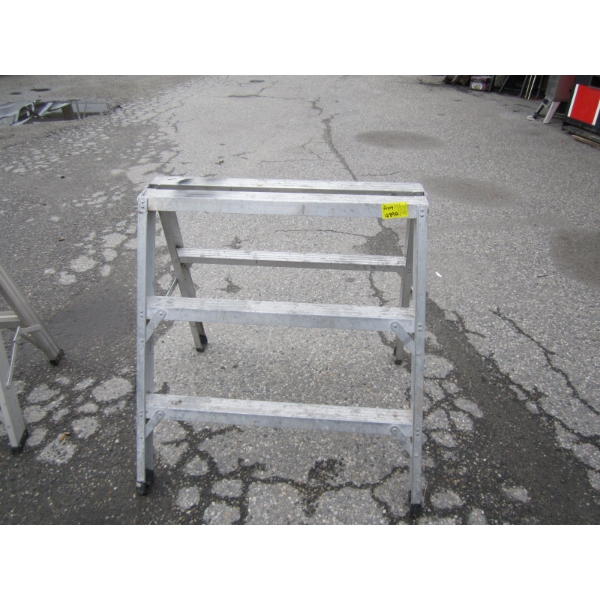 3 STEP FALCON SCAFFOLD STEP