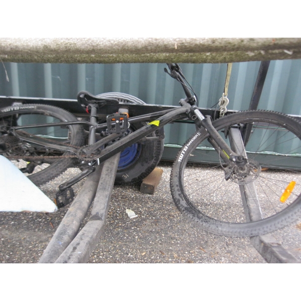 ROCKY MOUNTAIN FUSION 10 FRONT SUSPENSION MOUNTAIN BIKE