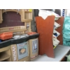 Image 5 : KIDs KITCHEN SET W/STAND FOR DISHES