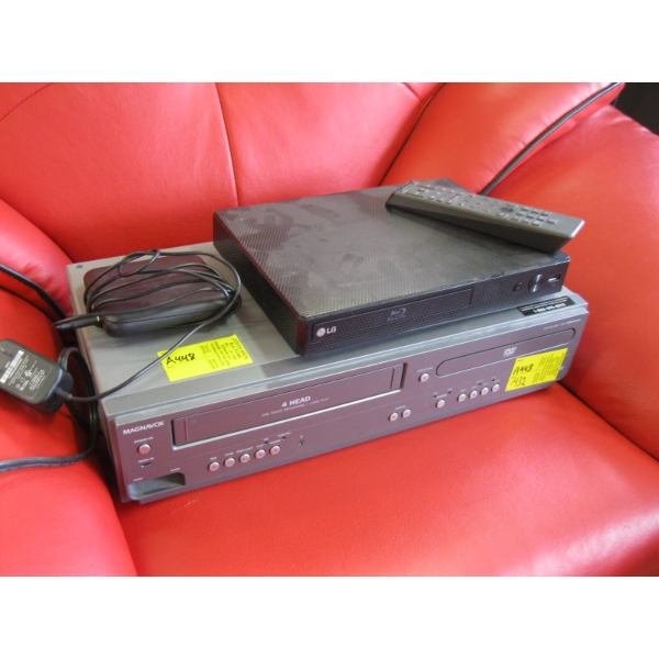 MAGNAVOX DVD VHS PLAYER