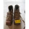 Image 2 : PAIR OF VINTAGE WOODEN SKIS & SKI BOOTS