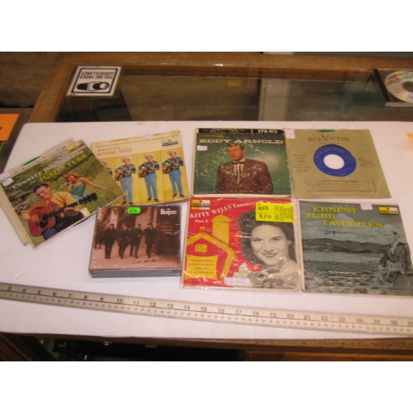 BEATLES CD SET & VINTAGE 45RPM RECORDS
