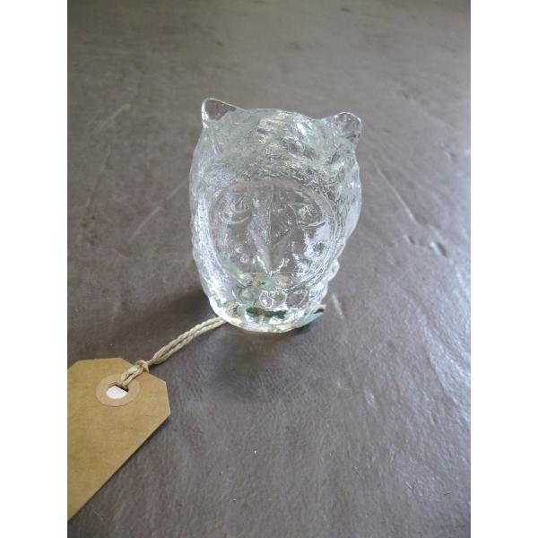 MCM PUKEBERG SWEDEN ART GLASS OWL