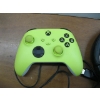 Image 2 : PAIR OF XBOX HEADPHONES & A CONTROLLER