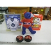 Image 1 : 1991 NHL HOCKEY CARD BOX SET, MINI JERSEY, HOCKEY PUCKS, STUFFED BEAR