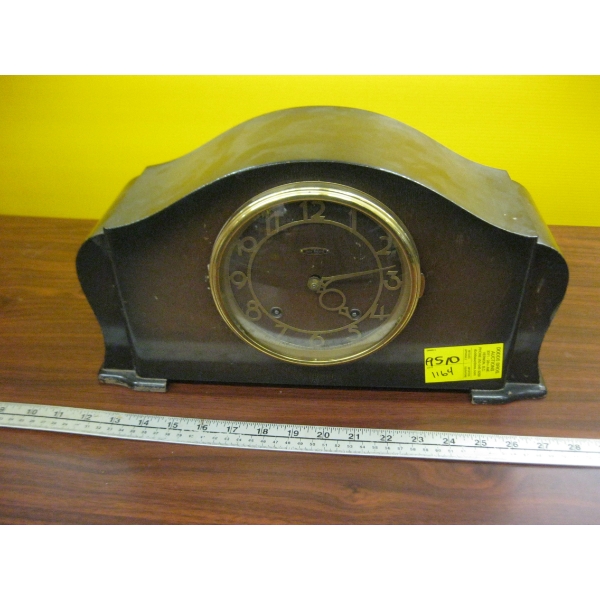 WOOD CASED MANTLE CLOCK - SETH THOMAS