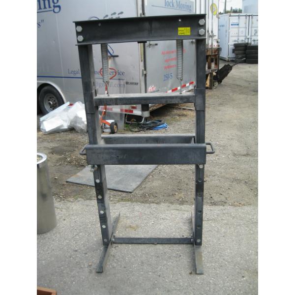 UPRIGHT SHOP PRESS (NO JACK)