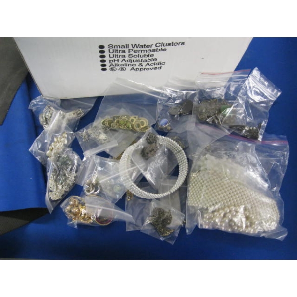 BAG OF ASST. COSTUME JEWELLERY
