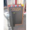 Image 1 : SIGNS & PARTIAL SHELF UNIT
