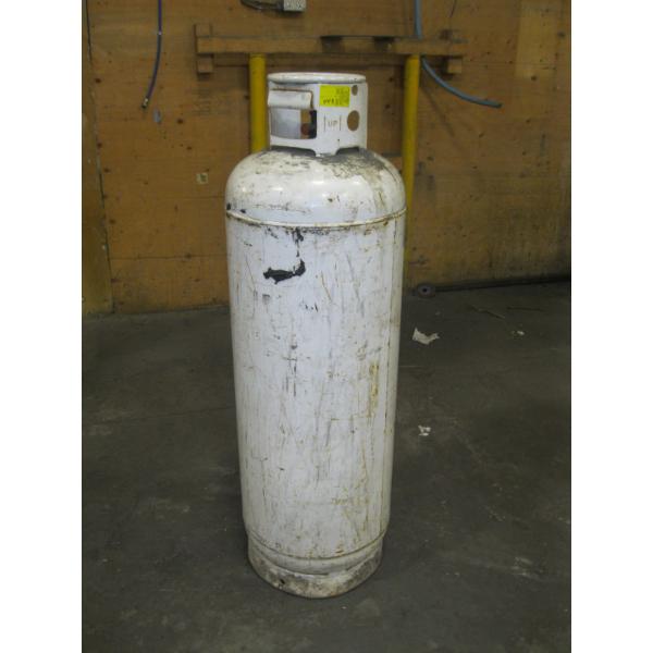 100LB PROPANE BOTTLE