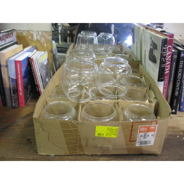 15 GLASS FOR GLASS LANTERNS