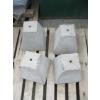Image 3 : 4 CEMENT BLOCKS