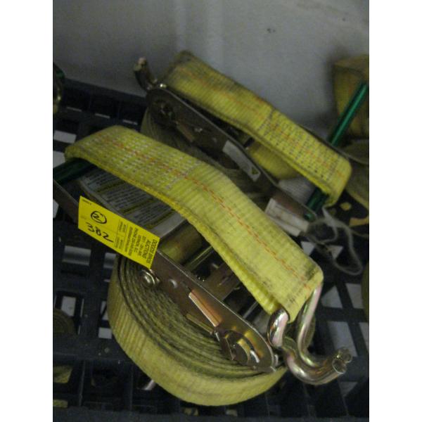 2 RATCHET TIEDOWN STRAPS
