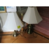 Image 1 : 3 LAMPS - 1 MISSING SHADE