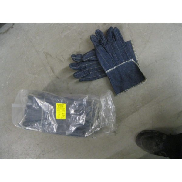NEW WORK GLOVES