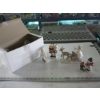 Image 2 : CHRISTMAS DÉCOR, LIGHT UP GIFTBOXES, ETC.