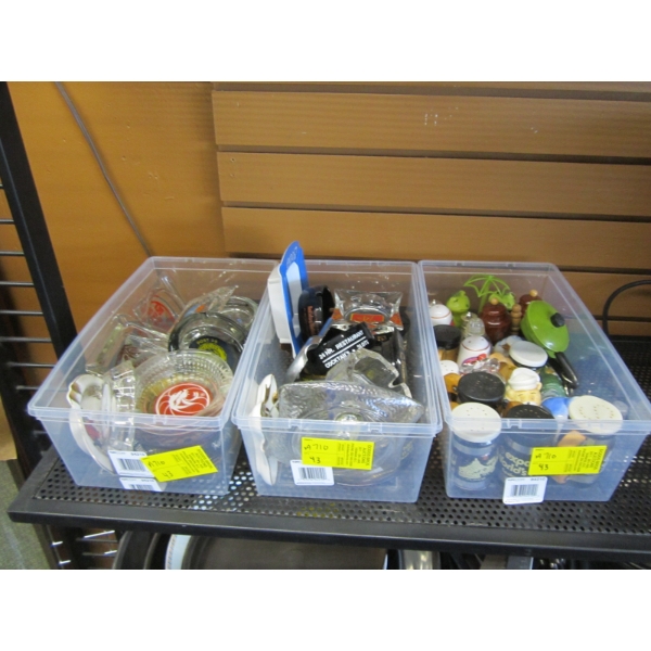 3 CONTAINERS OF COLLECTABLE ASHTRAYS & S&P SHAKERS