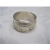 Image 4 : SILVER .925 RING W/FLOWER DESIGN, 5G, SZ 8