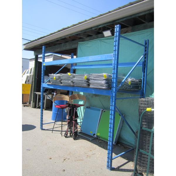 PALLET SHELVING W/2 SHELVES