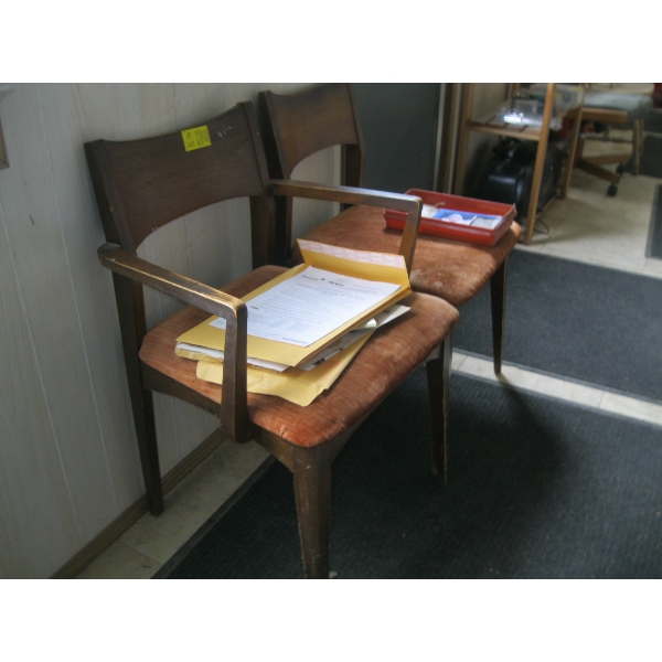 5 ASST'D CHAIRS - 2 SWIVEL OFFICE CHAIRS, WOODEN CHAIR, ETC.