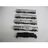 Image 2 : 4 HO SCALE PASSENGER TRAIN CARS & A LOCOMOTIVE COVER