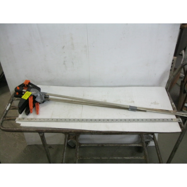 3 LONG WOOD CLAMPS