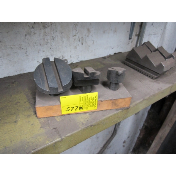 SET OF 3 OLD STYLE BIT HOLDER FOR LATHE??