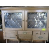 Image 4 : WOODEN HOOSIER CABINET W/LEADED GLASS DOORS