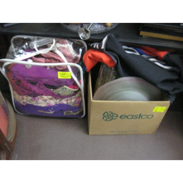 BOX & BAG OF FABRIC & CHRISTMAS DÉCOR