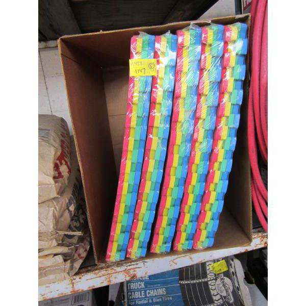5 BUNDLES OF 4 NEW COLORED CLIP TOGETHER PADS