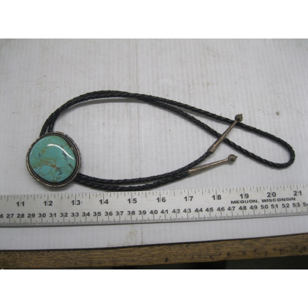 NAVAJO BOLO SILVER W/TURQUOISE STONE TIE