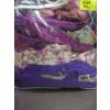 Image 4 : BOX & BAG OF FABRIC & CHRISTMAS DÉCOR