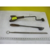 Image 4 : VINTAGE CHRISTMAS TREE STAND & TOOLS
