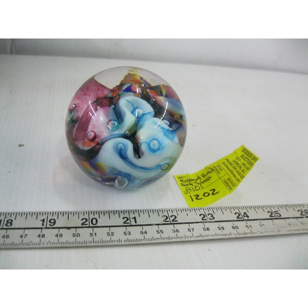 ROBERT HELD ART GLASS PAPER WEIGHT