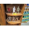 Image 2 : LG. LOT OF ASST. PLASTIC FIGURINES - MARKS - ARMY, WESTERN, ETC.