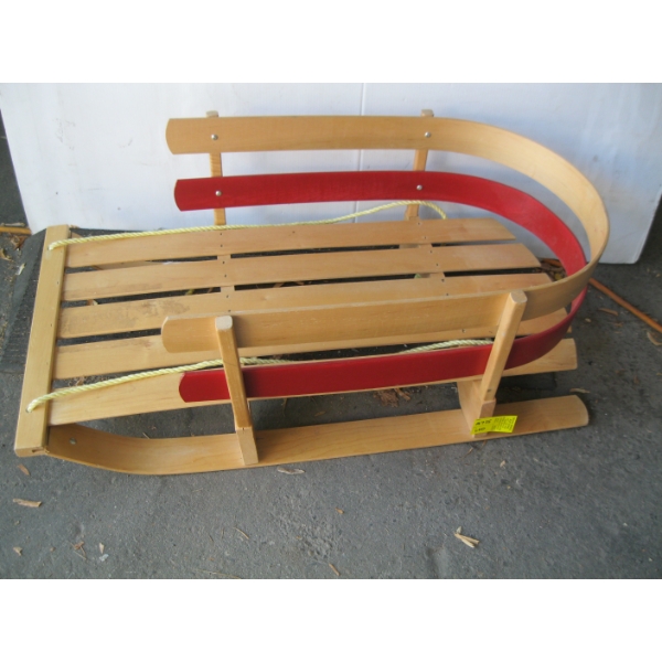 KIDs WOODEN SLEIGH
