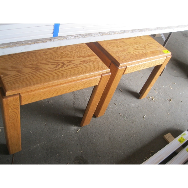 PAIR OF OAK ENDTABLES