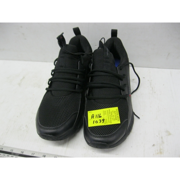 NEW PAIR OF SZ 10 MENs CHAMPION SHOES