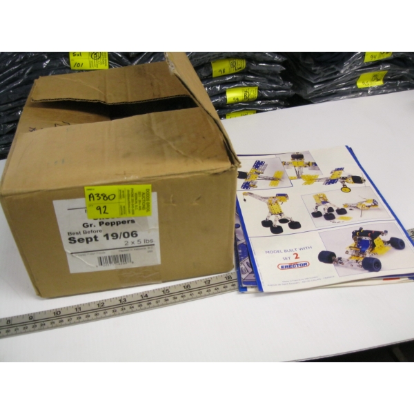 MECCANO PARTS, PIECES & MANUAL
