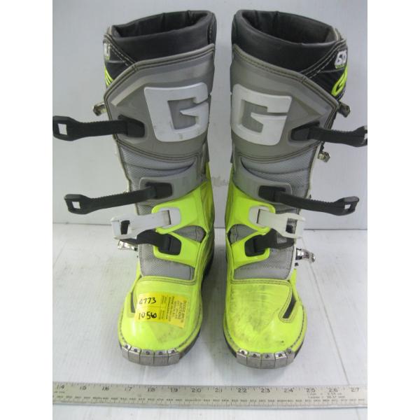 PAIR OF MOTOCROSS BOOTS, SZ 6