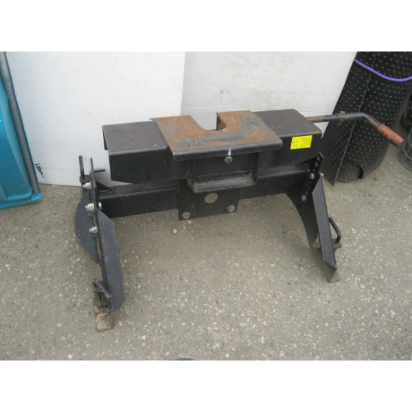 5TH WHEEL HITCH - NO MOUNTING PLATES
