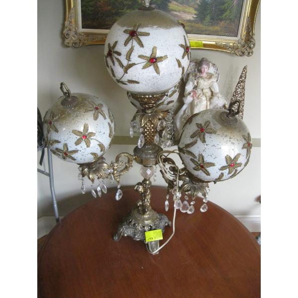 UNIQUE LAMP - 4 GLOBE