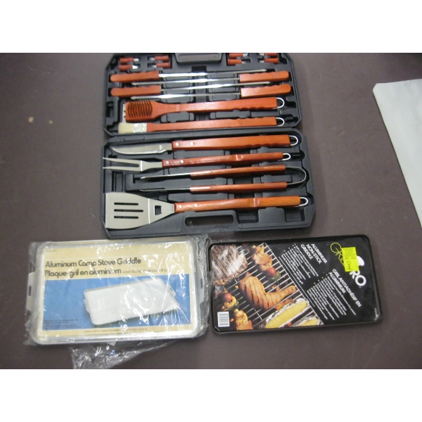 2 ALUMINUM CAMP STOVE GRILLS & BBQ UTENSIL KIT