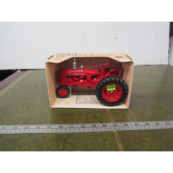 FARMALL H DIECAST TRACTOR