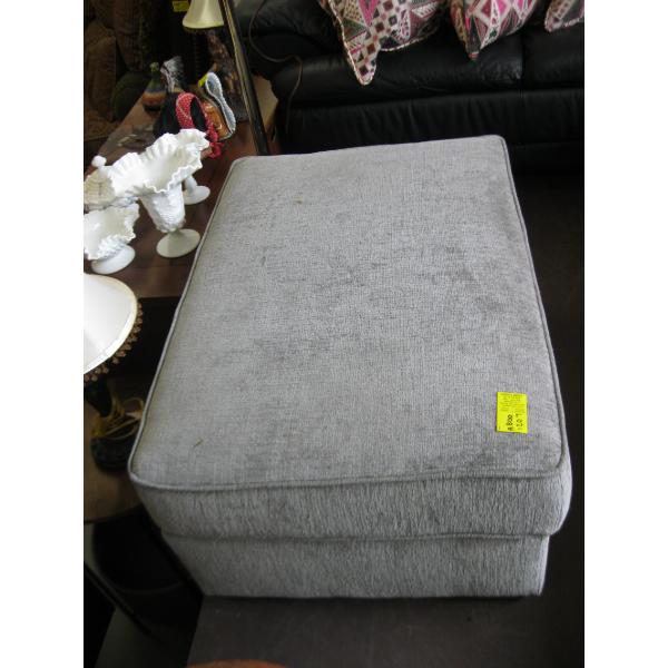 UPHOLSTERED FOOTSTOOL